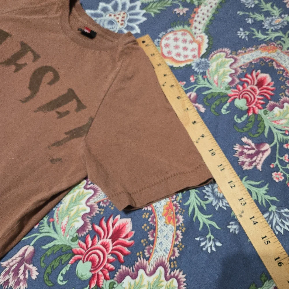 Diesel Men's Brown T-Shirt Size M - Picture 9 of 11